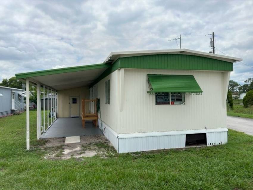 Haines City, FL Mobile Home for Sale located at 2800 Us Hwy 17-92 W, Minerva Mobile Home Park
